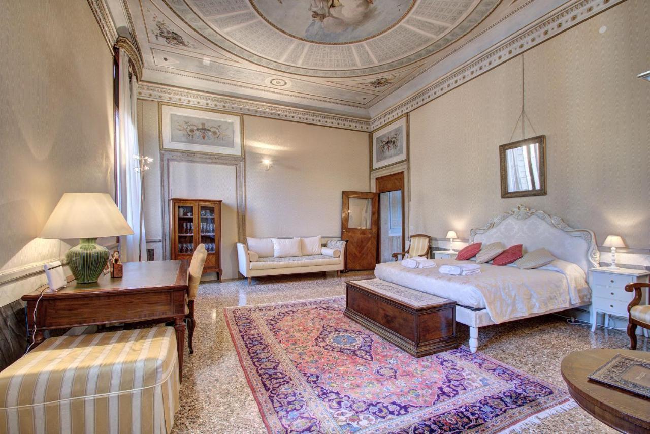 Doge Stair, Gorgeous - Bbc Venice Grand 2024 Tour Recorded Here! Bagian luar foto